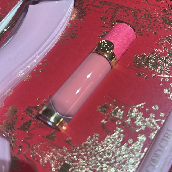 Elegant Pink and Black Stiletto Heel Perfume Bottle - Picture 7 of 9